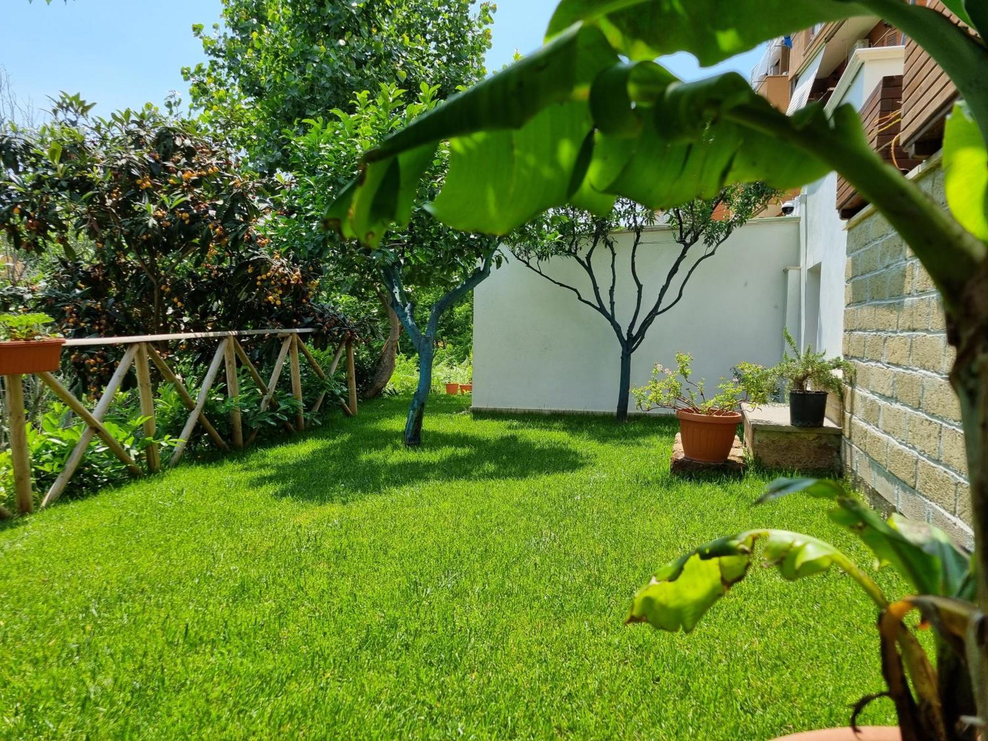 Appartamento Villa Maria Near Policlinico Gemelli โรม ภายนอก รูปภาพ